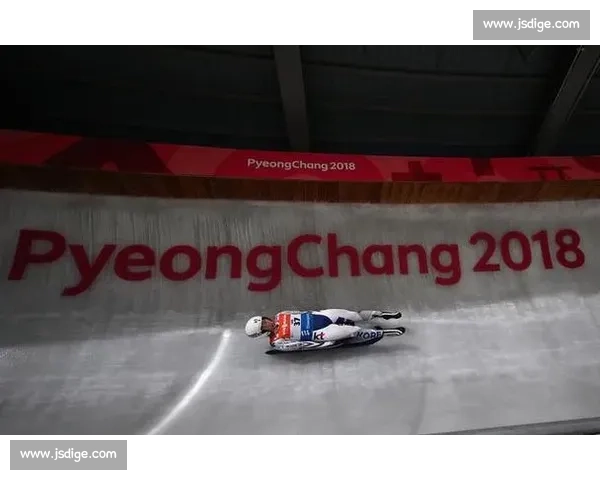 F1官方声明引爆车迷热议,未来之路扑朔迷离!